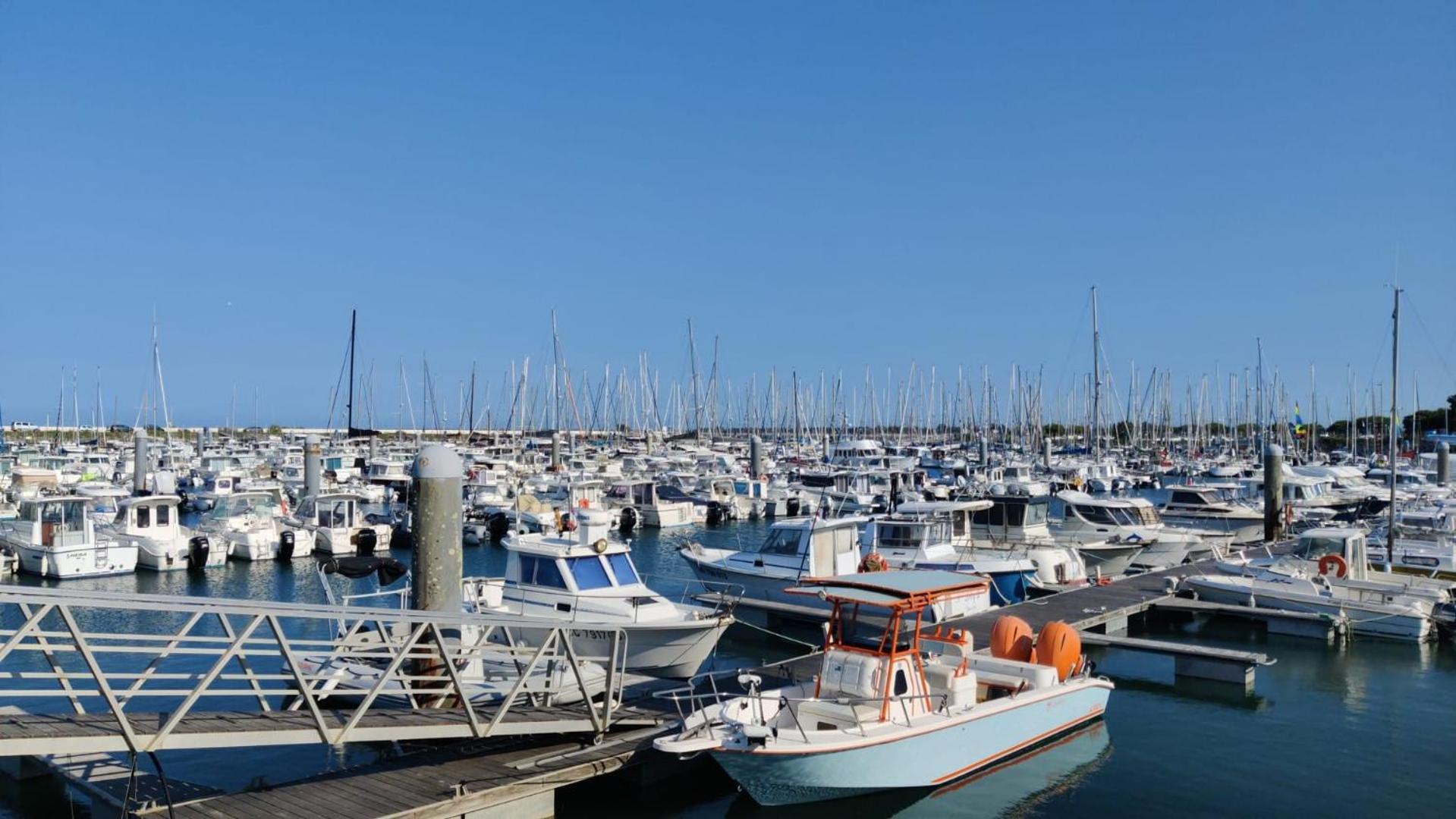 Olydea Oleron Les Sables Vignier Apartment Saint-Georges-d'Oleron Bagian luar foto